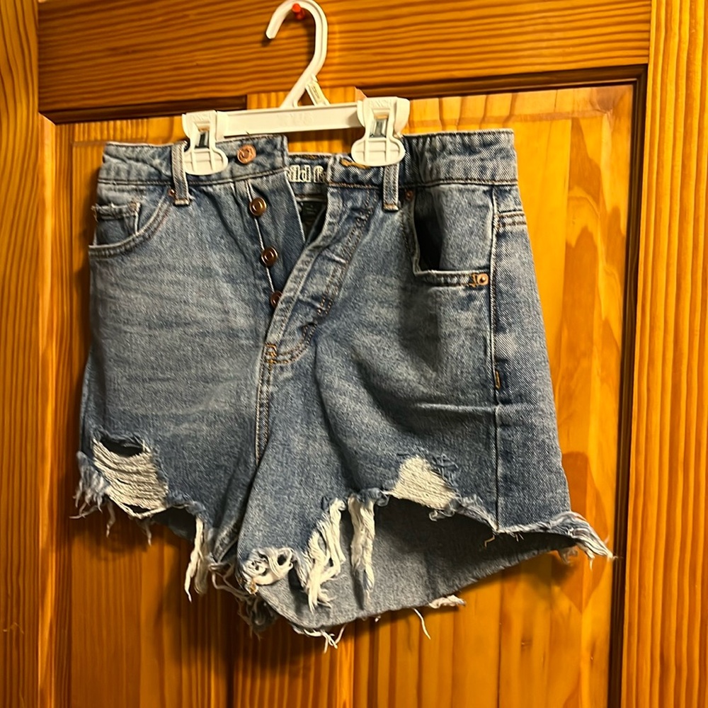 Women’s distressed blue jean shorts size 4 by Wild Fable